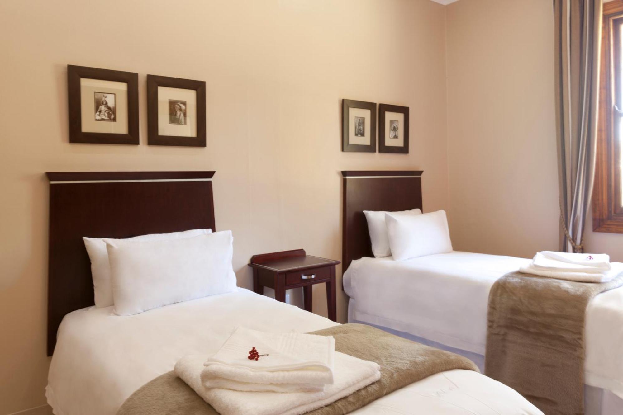 Whispering Waters Apartment Fort Nottingham Bagian luar foto