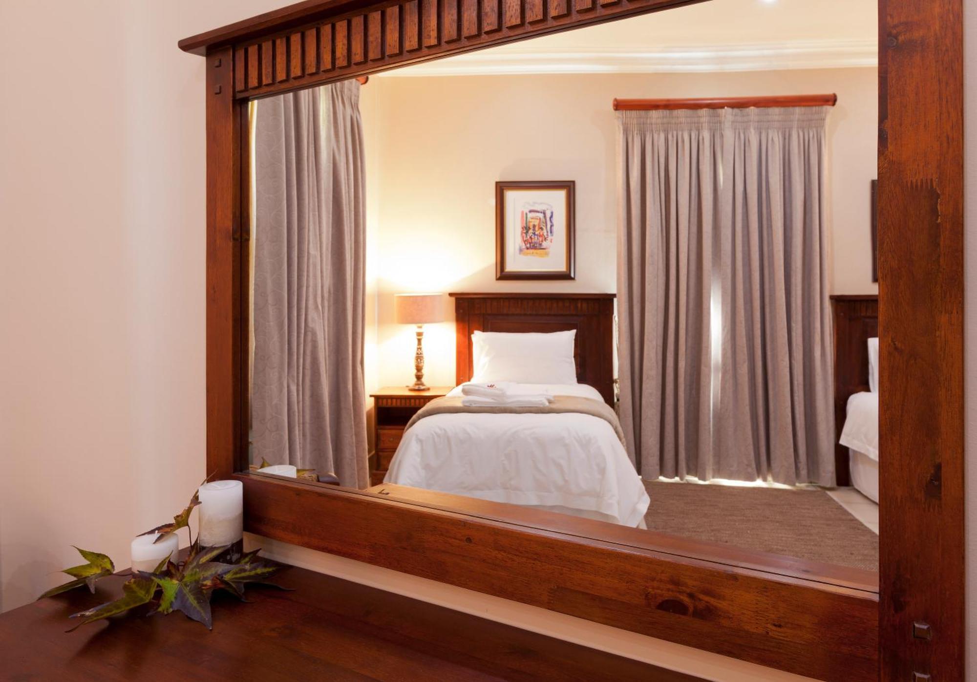 Whispering Waters Apartment Fort Nottingham Bagian luar foto