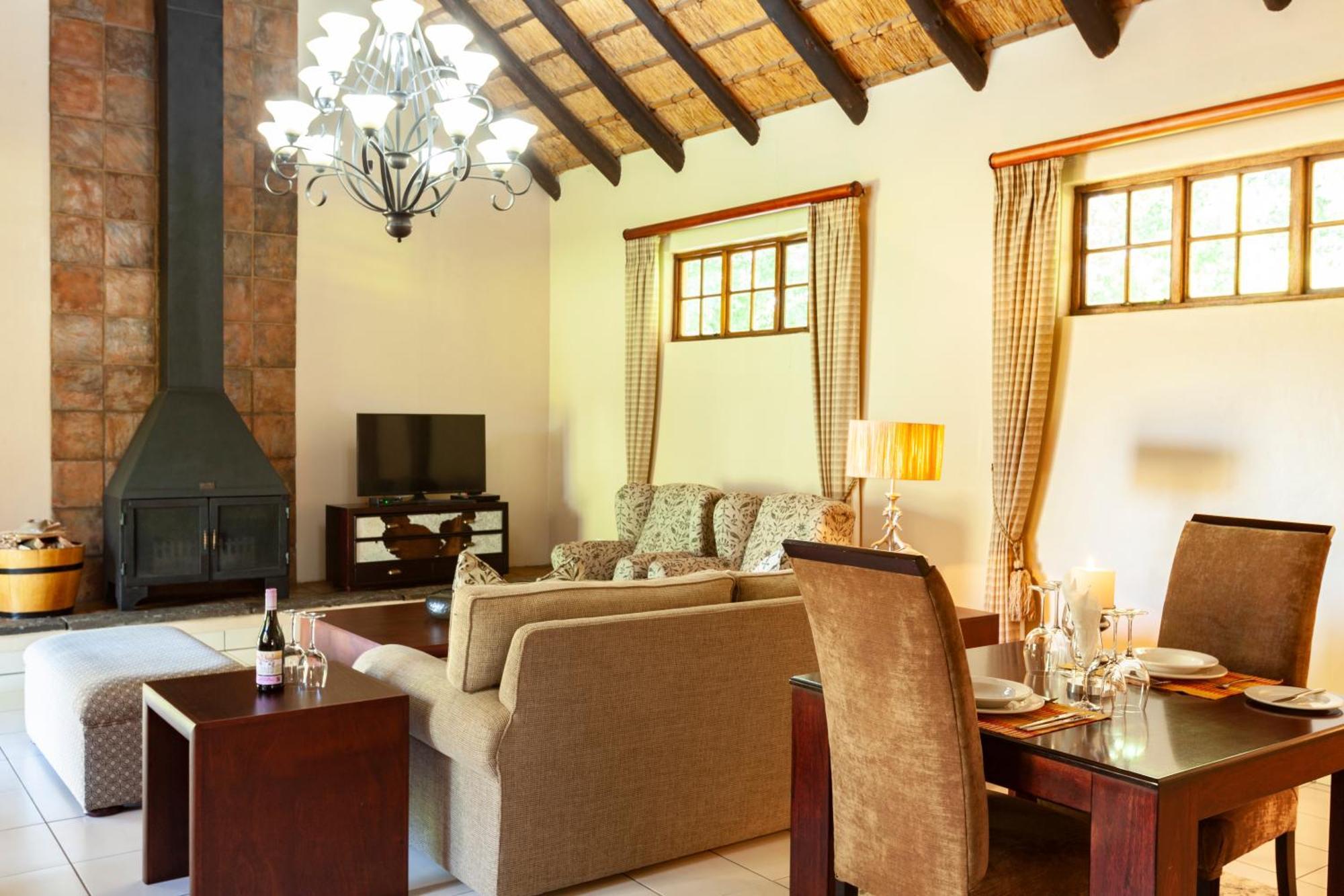 Whispering Waters Apartment Fort Nottingham Bagian luar foto